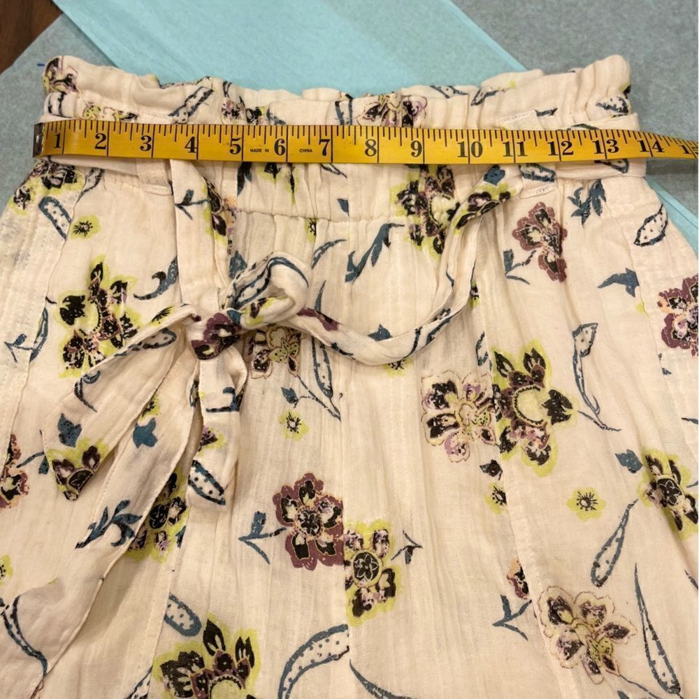 Free People in the midnight hour pants.Size S - Picture 13 of 13